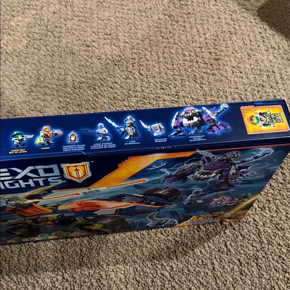 Lego nexo knights set 70355 Aaron’s rock climber 598 pieces new in sealed box